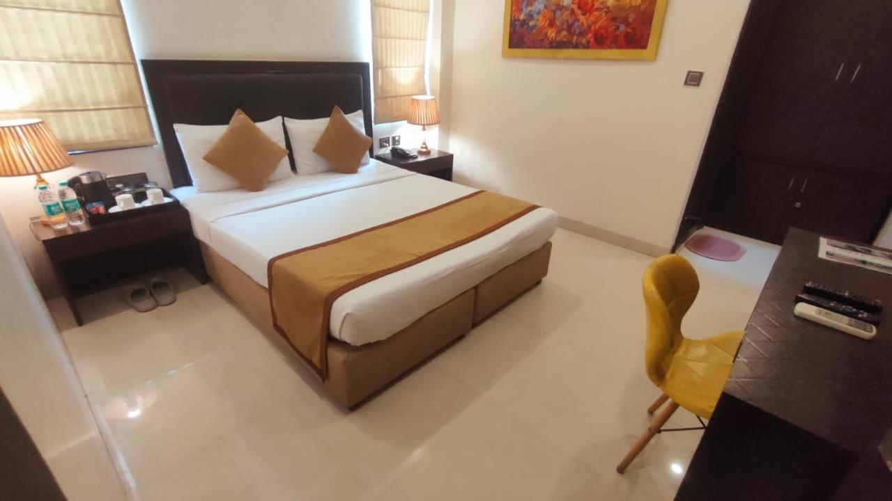 Anand Bhawan Otel Yeni Delhi Dış mekan fotoğraf