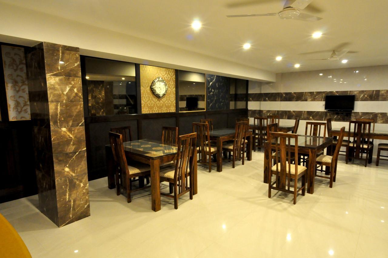 Anand Bhawan Otel Yeni Delhi Dış mekan fotoğraf