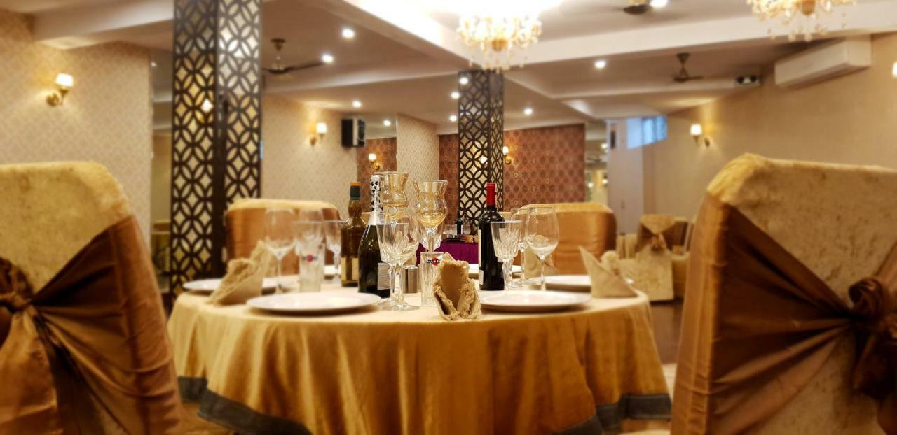 Anand Bhawan Otel Yeni Delhi Dış mekan fotoğraf